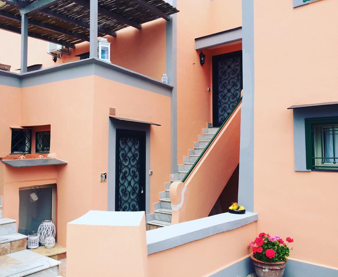 Il Borghetto Apartments&Rooms Procida Esterno foto