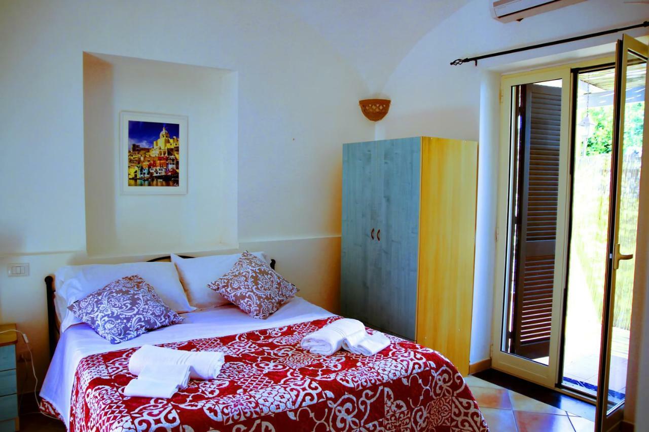 Il Borghetto Apartments&Rooms Procida Esterno foto