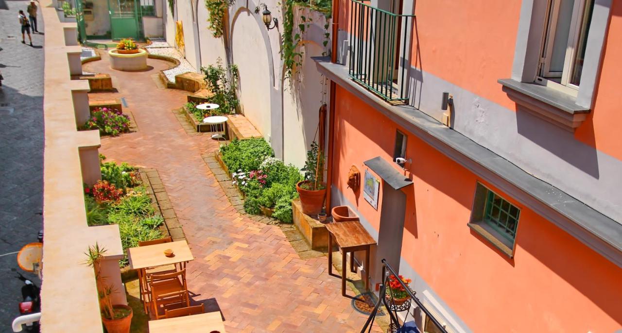 Il Borghetto Apartments&Rooms Procida Esterno foto