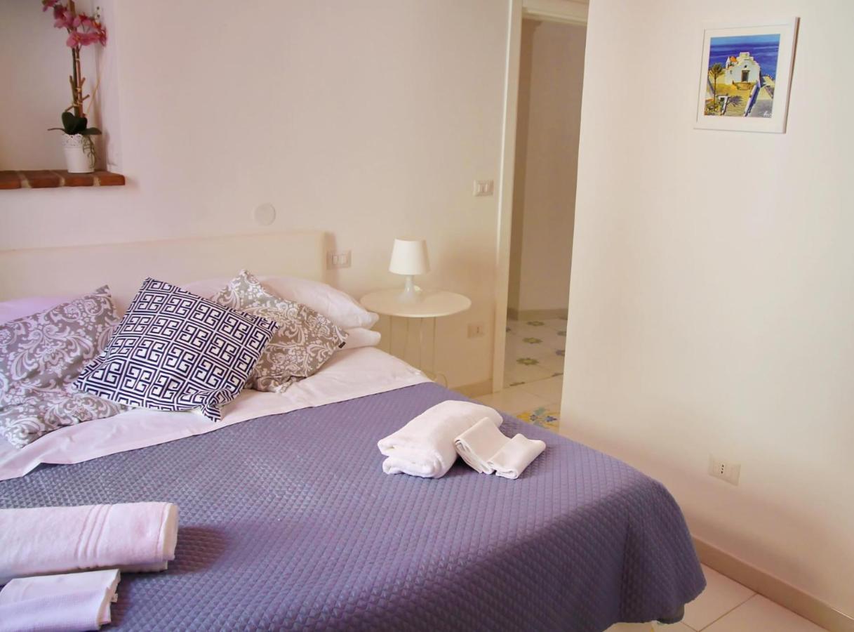 Il Borghetto Apartments&Rooms Procida Esterno foto